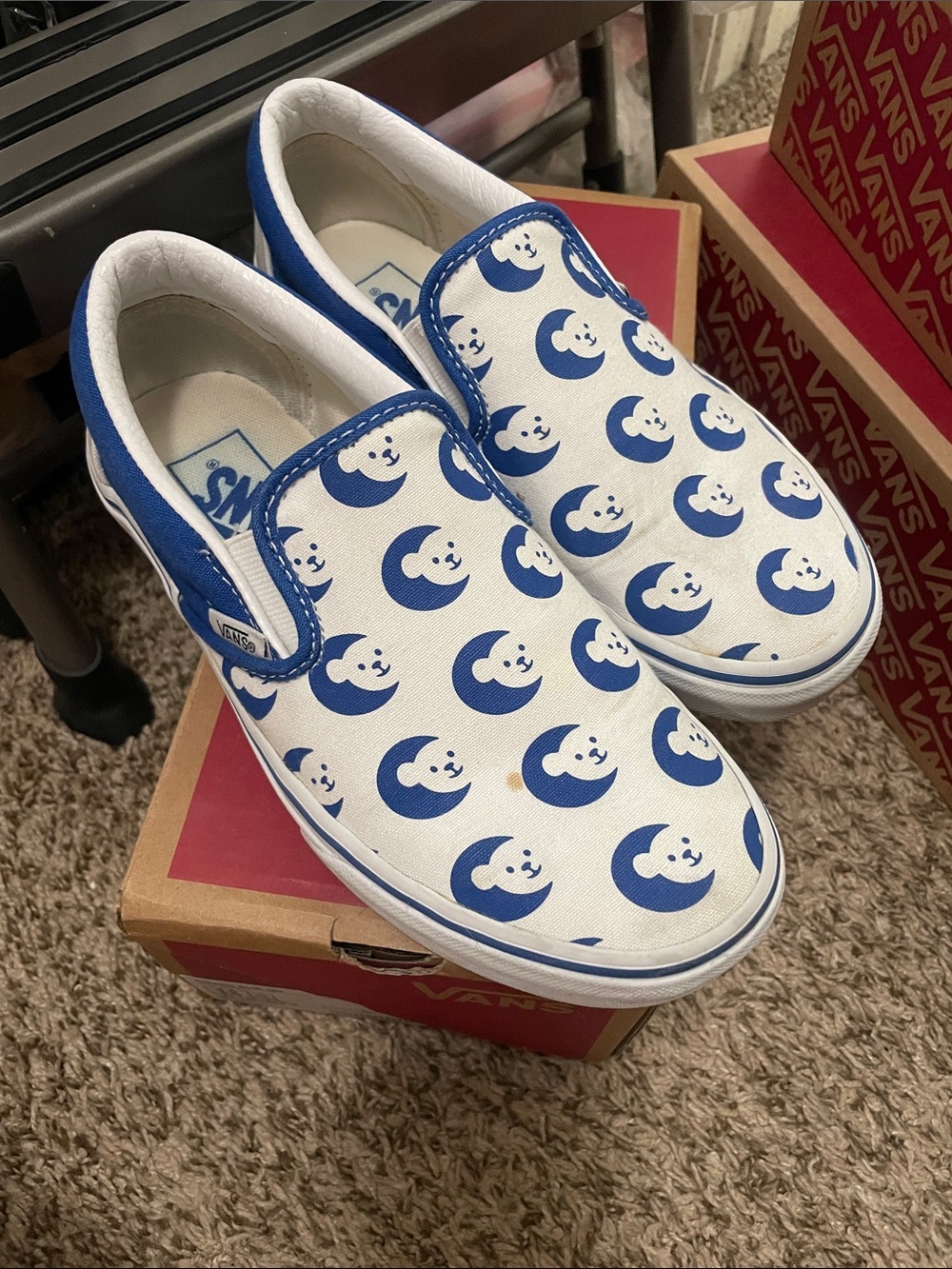 Vans Kids Slip-On Sneakers in White and Blue Moon Print